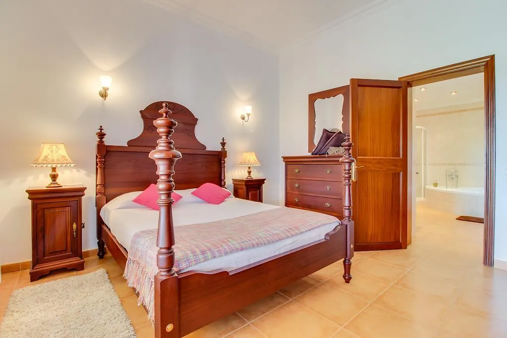 Villa Son Gili Льюби 0*,